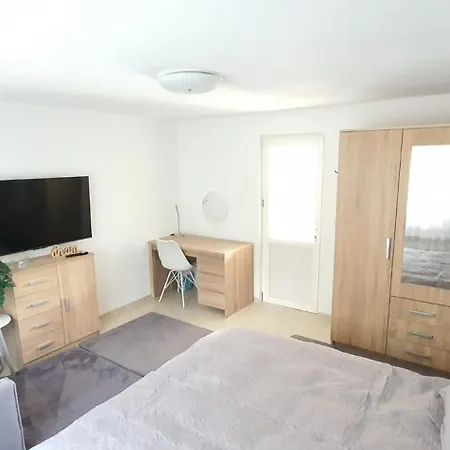 בית הארחה Casa Berzei 3*