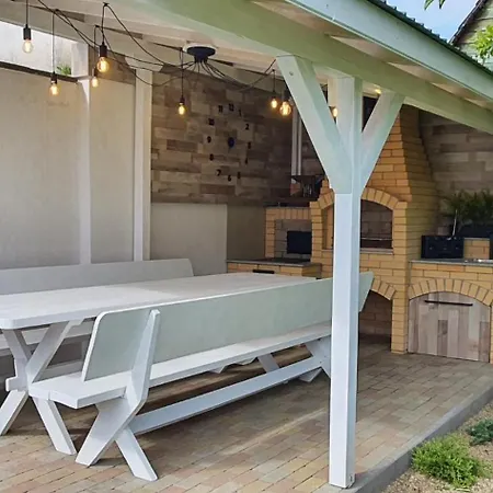 招待所 Casa Berzei 蒂米什瓦拉