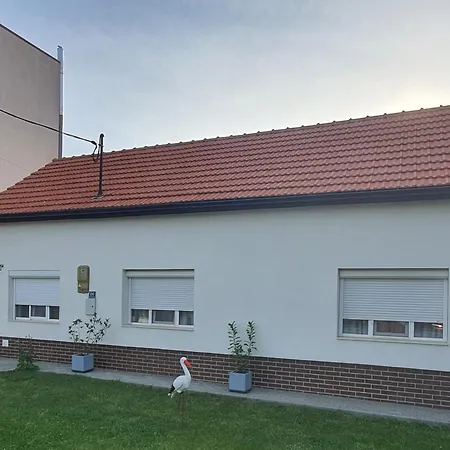 招待所 Casa Berzei 3*